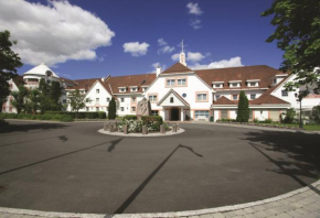 Отель Quality Hotel Olavsgaard  Skjetten